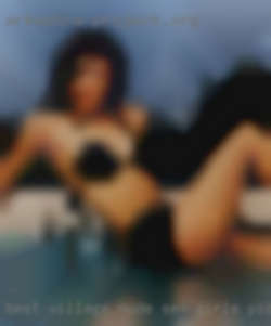 Best village nude sex girls picr in West Paducah KY.